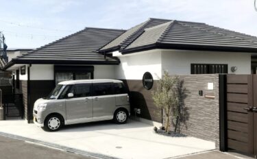 フルリフォームで無垢の木の和モダン平屋
