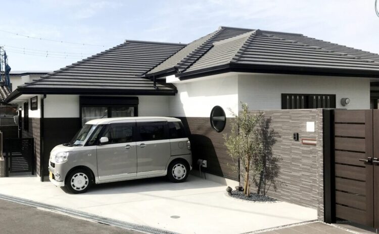 フルリフォームで無垢の木の和モダン平屋