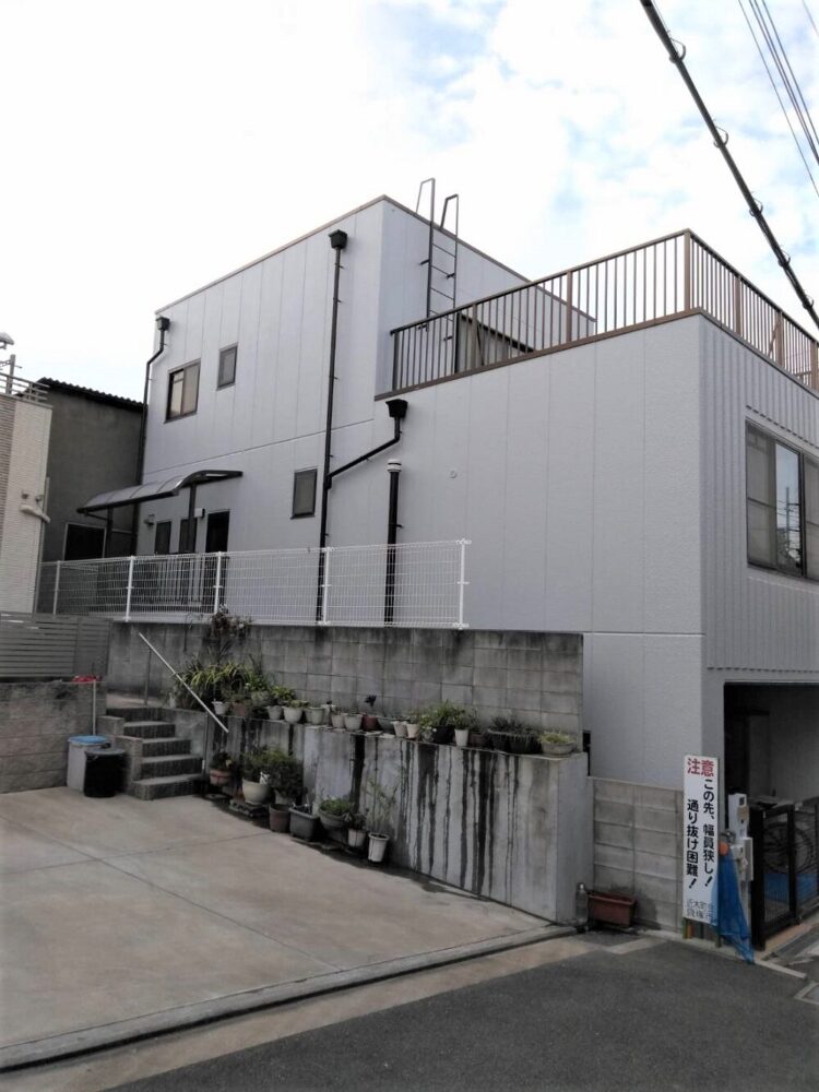 シンプルな外観